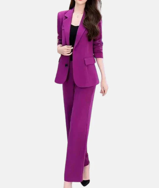 Élégant Ensemble : Blazer Raffiné et Pantalon de Tailleur