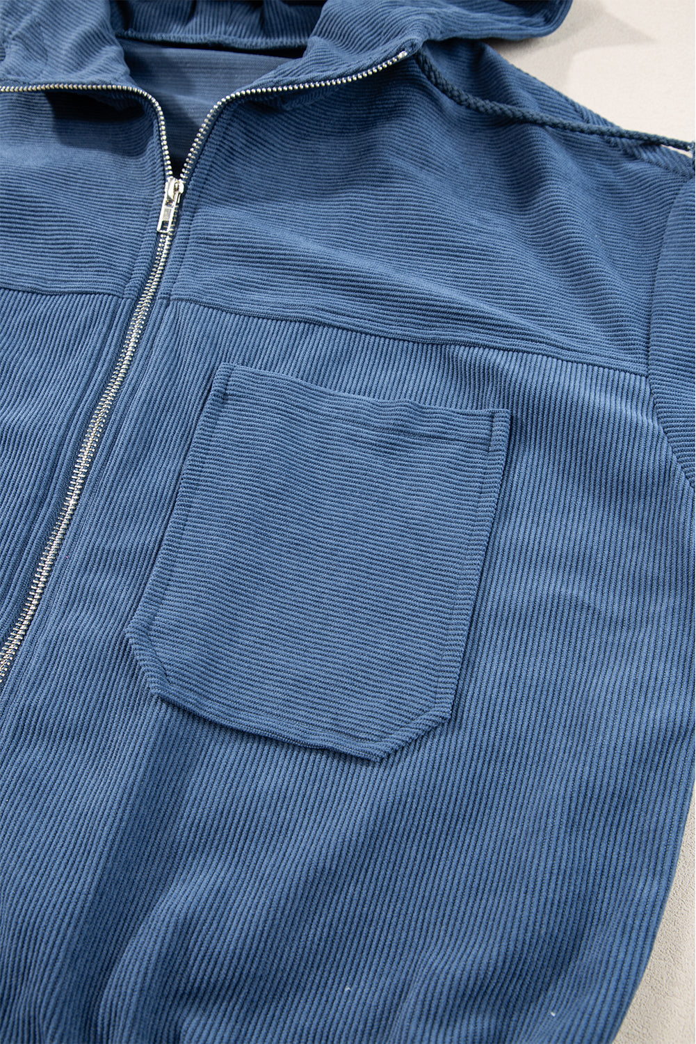 Veste à Capuche Teal avec Fermeture Éclair et Cordon de Serrage