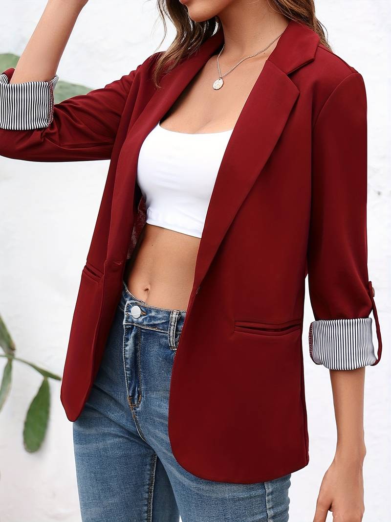 Chic Blazer for a Casual and Effortless Look