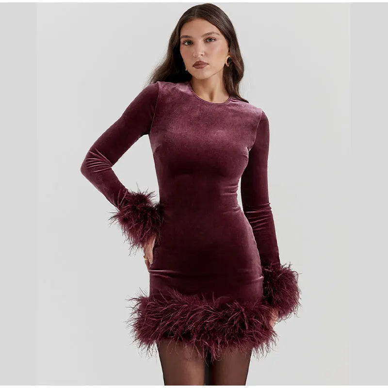 Chic Sheath Dress with Feathered Sleeves
